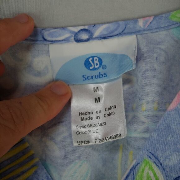 Simply Basic Flower Print Scrub Top Size M Super Soft Blue Medical Nursing - Picture 6 of 10